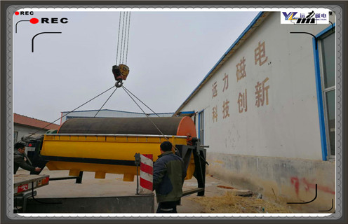 強(qiáng)磁場(chǎng)磁選機(jī)，強(qiáng)磁場(chǎng)磁選機(jī)與弱磁場(chǎng)磁選機(jī)結(jié)構(gòu)有什么不同？?jī)r(jià)格_工作原理結(jié)構(gòu)_強(qiáng)磁場(chǎng)磁選機(jī)與弱磁場(chǎng)磁選機(jī)結(jié)構(gòu)有什么不同？說(shuō)明書 