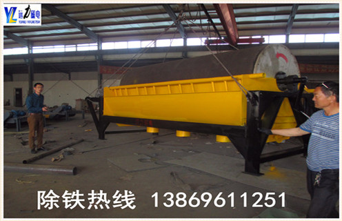 濕式磁選機(jī)，陜西濕式磁選機(jī)生產(chǎn)廠家_釩鈦鐵礦陜西濕式磁選機(jī)生產(chǎn)廠家型號(hào)參數(shù)及磁場(chǎng)強(qiáng)度