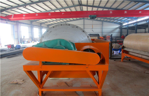 輥磨機(jī)，單傳動高壓輥磨機(jī)質(zhì)量好， 單傳動高壓輥磨機(jī)質(zhì)量好，磁場一般為多少_磁塊如何排列