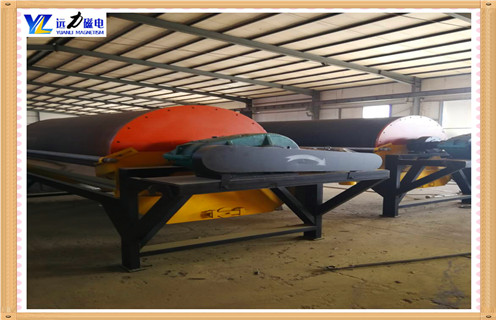 內(nèi)蒙古小型鐵礦磁選機(jī)多少錢一臺(tái)_內(nèi)蒙古小型鐵礦磁選機(jī)多少錢一臺(tái)如何配置，選三氧化二鐵嗎？